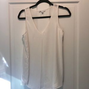 Sleeveless Blouse